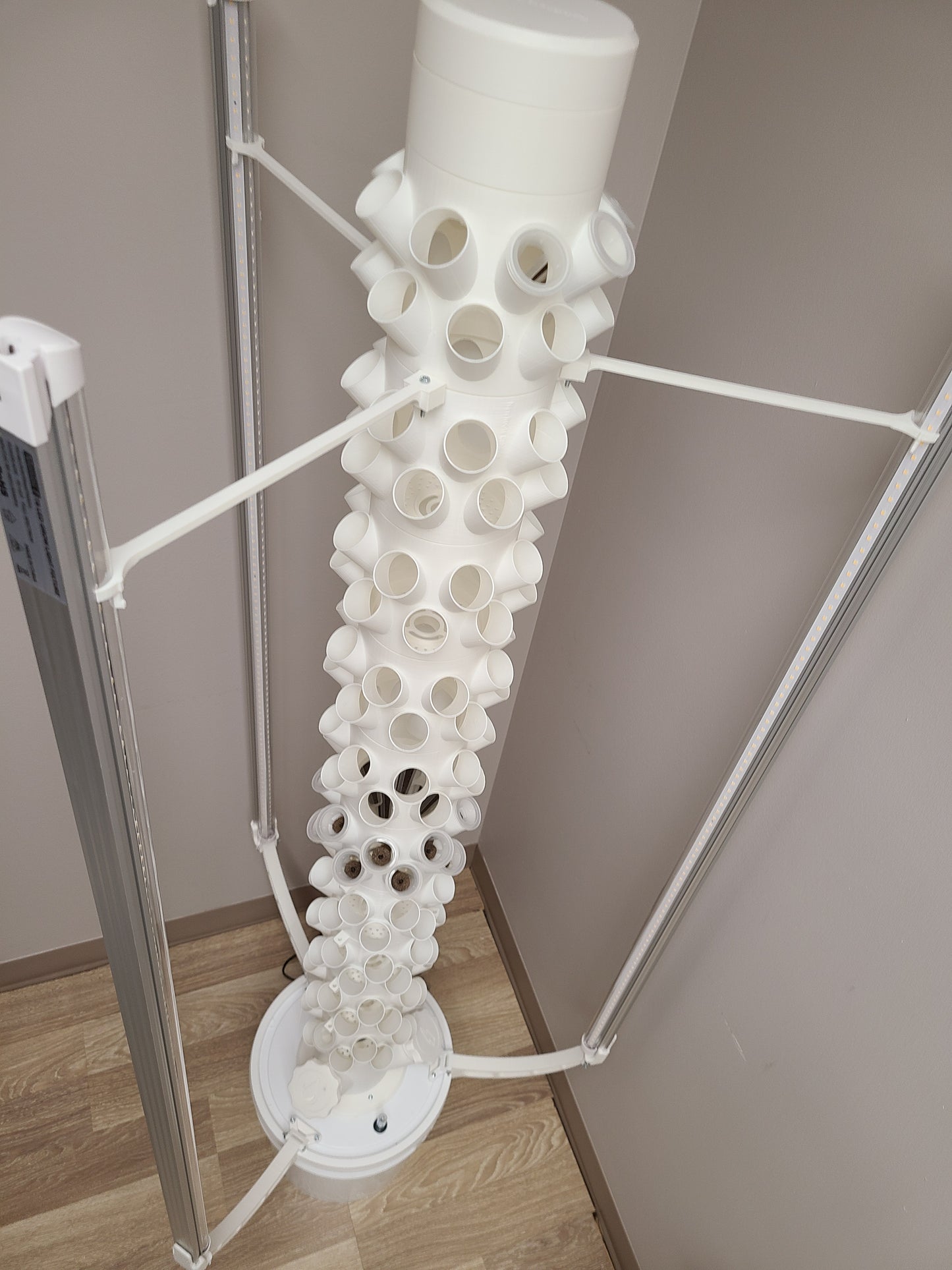 Vertical Hydroponic Seeding Tower - Large - 180 pods w/4ft LED Grow Light Kit