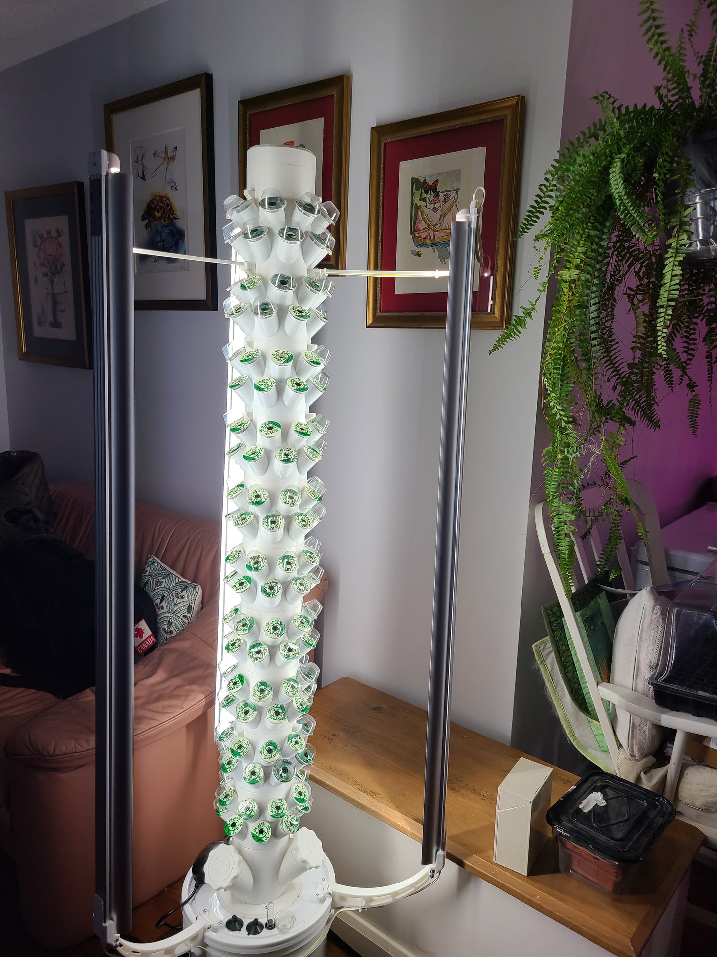 Vertical Hydroponic Seeding Tower - Large - 180 pods
